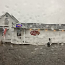 Earthly Delights of Maine - Outside