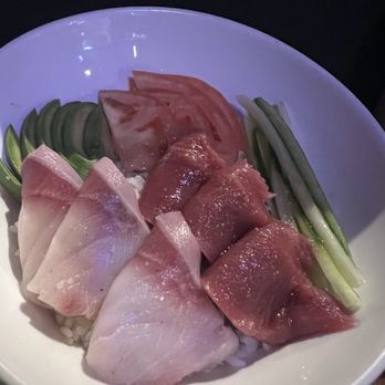 Elephant Sushi - Sashimi bowl - Sushi Bars Near Me - San Francisco, California Elephant Sushi - Sashimi bowl - Sushi Bars Near Me - San Francisco, California