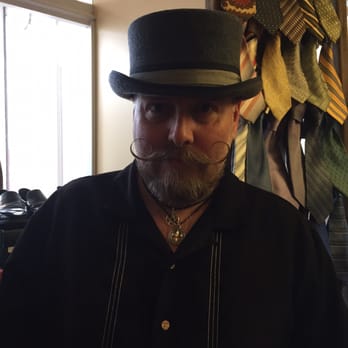 Re-find - Men's Clothing Near Me - Salem, Massachusetts