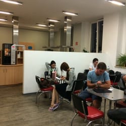 Jugendherberge Köln-Pathpoint - Kitchen & lobby