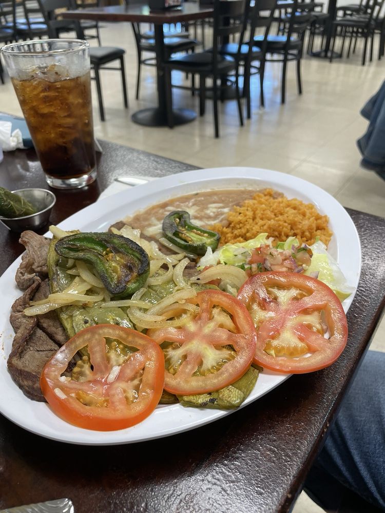 Taqueria Jiquilpan Y Antojitos — Mexican restaurant in Jackson