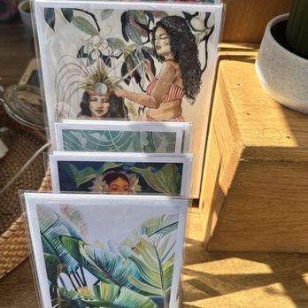 Pua Blooms - Coffee & Tea Near Me - Urban Honolulu, Hawaii