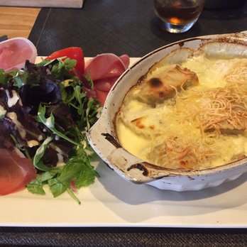 Le Mas D'Estello - Gratin de ravioles (Pomme de terre/Poireaux) - Hotels Near Me - Tallard, 05