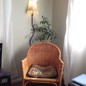 Refresh at Sutter Creek - Comfy waiting area at Refresh. - Day Spas Near Me - Sutter Creek, California