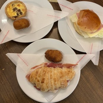 Mauri - Bakeries Near Me - Barcelona, B Mauri - Bakeries Near Me - Barcelona, B