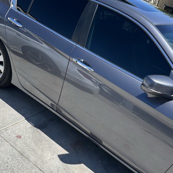 Luxury Tint & Glass Replacement - Car Window Tinting Near Me - Mountain View, California Luxury Tint & Glass Replacement - Car Window Tinting Near Me - Mountain View, California