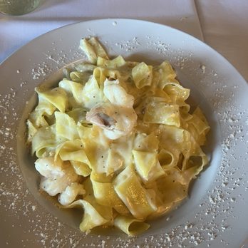 Chef’s Roma Kitchen - Pappardelle Alfredo - Italian Near Me - Henderson, Nevada Chef’s Roma Kitchen - Pappardelle Alfredo - Italian Near Me - Henderson, Nevada