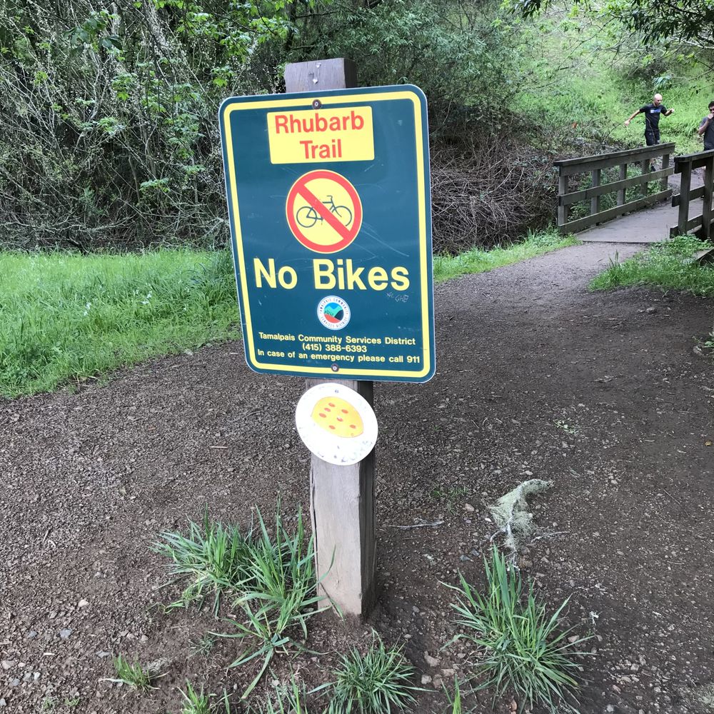 Tennessee Valley - No bikes on the Rhubarb Trail in the Tennessee Valley in Marin County. - Hiking Near Me - Mill Valley, California Tennessee Valley - No bikes on the Rhubarb Trail in the Tennessee Valley in Marin County. - Hiking Near Me - Mill Valley, California