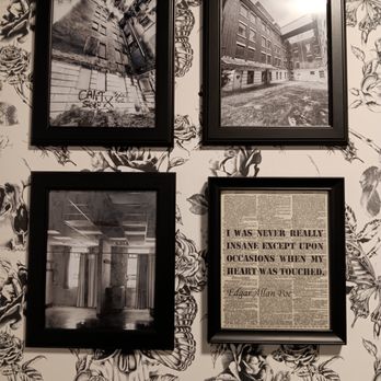 Black Casket Cafe - Cafes Near Me - Abbotsford, British Columbia