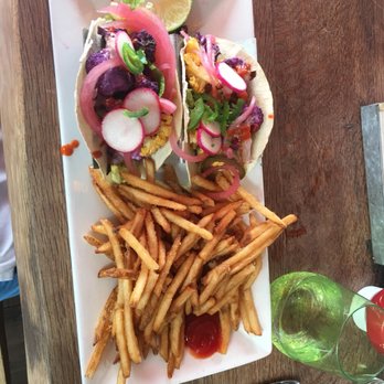 Square Grouper - Islamorada - Roasted cauliflower with French fries - Seafood Near Me - Islamorada, Florida