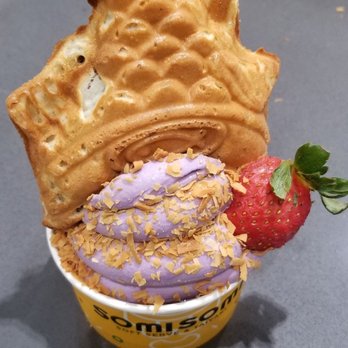 Somisomi - Ahboong (upside down) w/ ube ice cream, Nutella filled taiyaki, coconut flakes & a strawberry - Ice Cream & Frozen Yogurt Near Me - Katy, Texas Somisomi - Ahboong (upside down) w/ ube ice cream, Nutella filled taiyaki, coconut flakes & a strawberry - Ice Cream & Frozen Yogurt Near Me - Katy, Texas