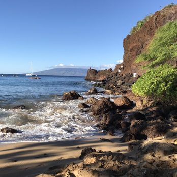 Black Rock Beach - Beaches Near Me - Lahaina, Hawaii Black Rock Beach - Beaches Near Me - Lahaina, Hawaii