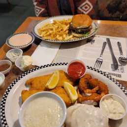 We got the cod and shrimp combo, and the california burger, the combo, came with 2 sides, corn bread and salad. California burger