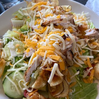 Mario’s 410 Grille - Grilled chicken Salad with ribbon fries - American Near Me - Beaver, Pennsylvania Mario’s 410 Grille - Grilled chicken Salad with ribbon fries - American Near Me - Beaver, Pennsylvania