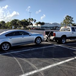 Hooked 4 Life Towing and Recovery