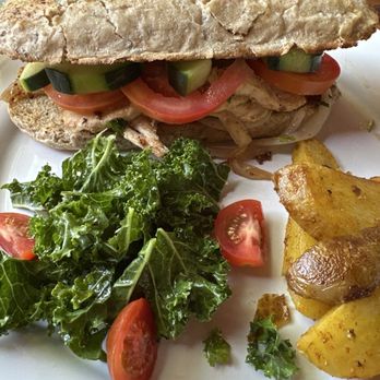 Bajo Cafe - House special chicken sandwich - Coffee & Tea Near Me - Playa del Carmen, ROO Bajo Cafe - House special chicken sandwich - Coffee & Tea Near Me - Playa del Carmen, ROO
