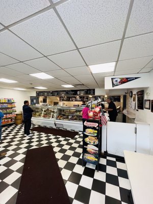 That's Italian Too by null