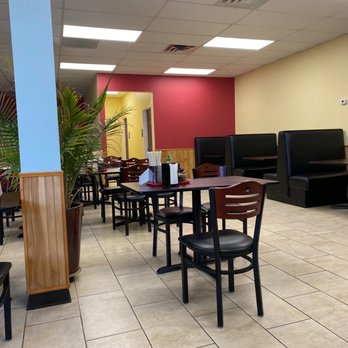 Pho Pasteur VN - Seating - Vietnamese Near Me - Saint Paul, Minnesota