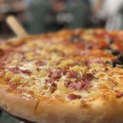 Hawaiian Pizza
