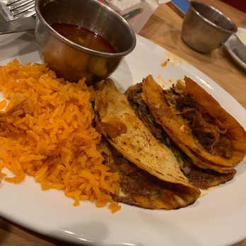 Little Mexico - Quesabirra delicious fat and juicy but needs to be crisp (no crisp) - Mexican Near Me - Richmond, Virginia Little Mexico - Quesabirra delicious fat and juicy but needs to be crisp (no crisp) - Mexican Near Me - Richmond, Virginia