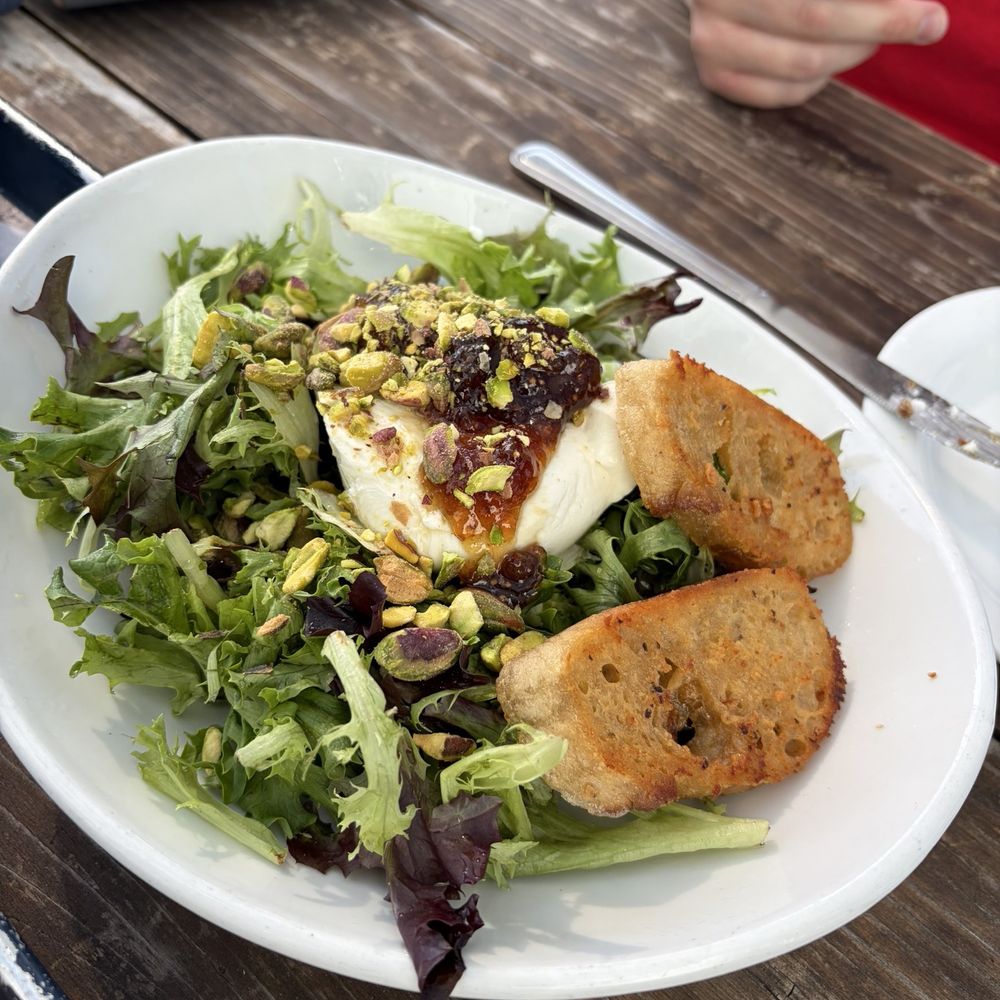 BevRidge Public - Brie salad - Cocktail Bars Near Me - Ridgefield, Washington