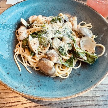 Canvas - Seafood Linguini - New American Near Me - Orlando, Florida Canvas - Seafood Linguini - New American Near Me - Orlando, Florida