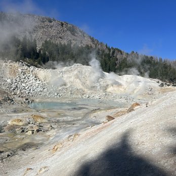 Lassen Volcanic National Park - Bumpass - Parks Near Me - Mineral, California
