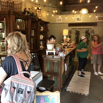 B’Maries Shiner Boutique - Ice Cream Parlor from the door view... - Coffee & Tea Near Me - Shiner, Texas B’Maries Shiner Boutique - Ice Cream Parlor from the door view... - Coffee & Tea Near Me - Shiner, Texas