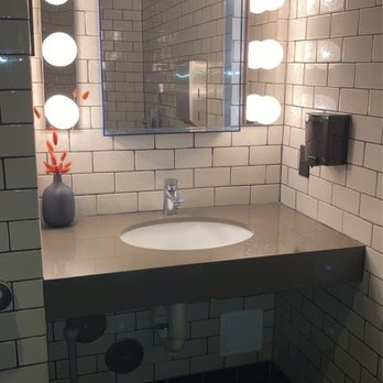 Viridian - Bathroom mirror - Cocktail Bars Near Me - Oakland, California