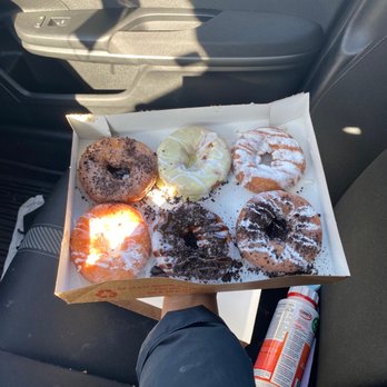 Duck Donuts - 1/2 dozen Random Assortment - Coffee & Tea Near Me - Dublin, Ohio Duck Donuts - 1/2 dozen Random Assortment - Coffee & Tea Near Me - Dublin, Ohio