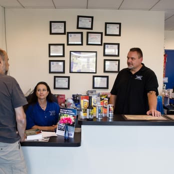 Gainesville Garage - Consultation about repairs. - Auto Repair Near Me - Gainesville, Virginia