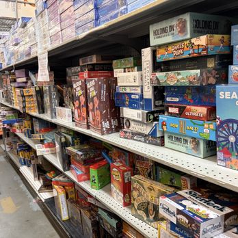 Bianca Amor's Liquidation Supercentre - Discount Store Near Me - Surrey, British Columbia Bianca Amor's Liquidation Supercentre - Discount Store Near Me - Surrey, British Columbia