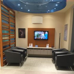 Hearing Solutions - Hearing Solutions Bayview Village hearing loss treatment clinic reception area in Toronto at Bayview and Sheppard