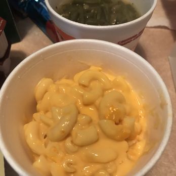 Popeyes Louisiana Kitchen - A little over half full on the "large" sides. - Chicken Wings Near Me - Mount Vernon, Illinois