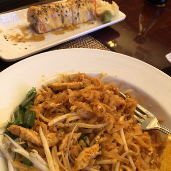 Bangkok Downtown - Pad Thai & H Bomb Roll - Sushi Bars Near Me - Salisbury, North Carolina