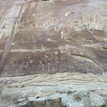Mesa Verde National Park - Petroglyphs - Parks Near Me