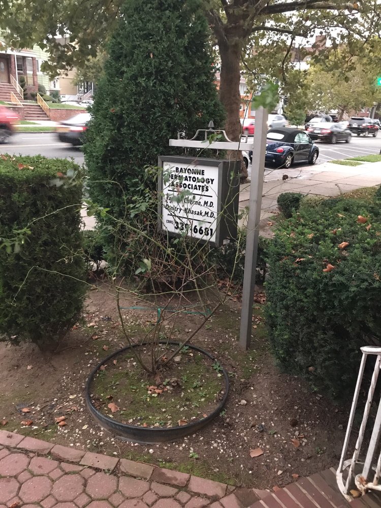 BAYONNE DERMATOLOGY ASSOCIATES Updated August 2024 15 Reviews 844