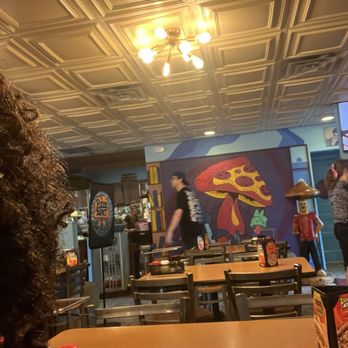 Mellow Mushroom Snellville - Pizza Near Me - Snellville, Georgia