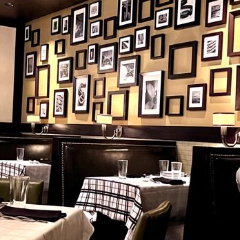 Hugo's Frog Bar and Chop House - Wall - Steakhouses Near Me - Des Plaines, Illinois