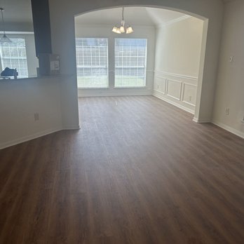 Seans Flooring - Install llooring - Flooring Near Me - Houston, Texas Seans Flooring - Install llooring - Flooring Near Me - Houston, Texas