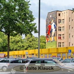 Wandbild Der Kuss - Hamburg St. Georg Wandbild Der Kuss Foto: Malte Klauck