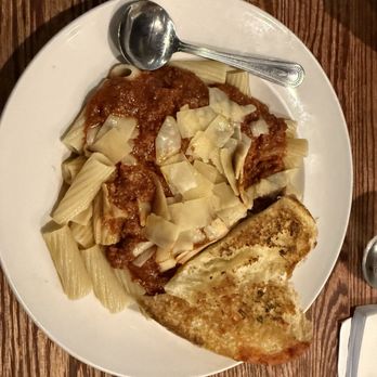 Rockslide Brew Pub - Rocky Mountain Rigatoni - Brewpubs Near Me - Grand Junction, Colorado Rockslide Brew Pub - Rocky Mountain Rigatoni - Brewpubs Near Me - Grand Junction, Colorado