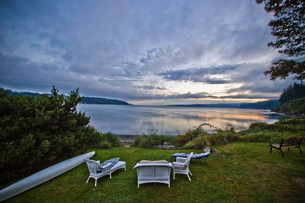 BABY BEACH HOUSE Updated July 2024 12 Photos 1631 Hazen Shores Ct