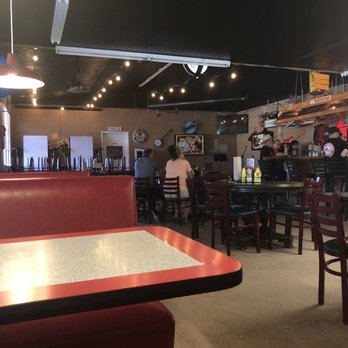 Li'l Jo's BBQ - Inside - Barbeque Near Me - Maynardville, Tennessee