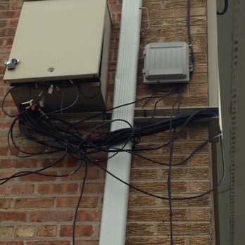 Xfinity Store by Comcast - Cable Box - Internet Service Providers Near Me - Morton Grove, Illinois