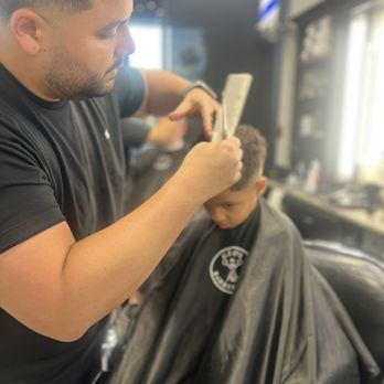 Geo's Barbershop - Barbers Near Me - Gilbert, Arizona