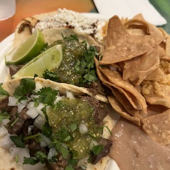 Pinches Tacos - Pinche combination platter - Tacos Near Me - Los Angeles, California