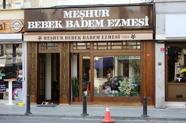 Meshur Bebek Badem Ezmesi by null