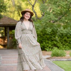 Jamie Loomis Photography - High School Senior graduation photos in Pinehurst, NC.