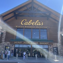Bass Pro Shops